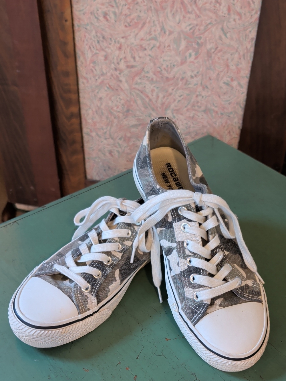 Canvas Cousey Camo Low-Top Sneakers Streetwear 8.5